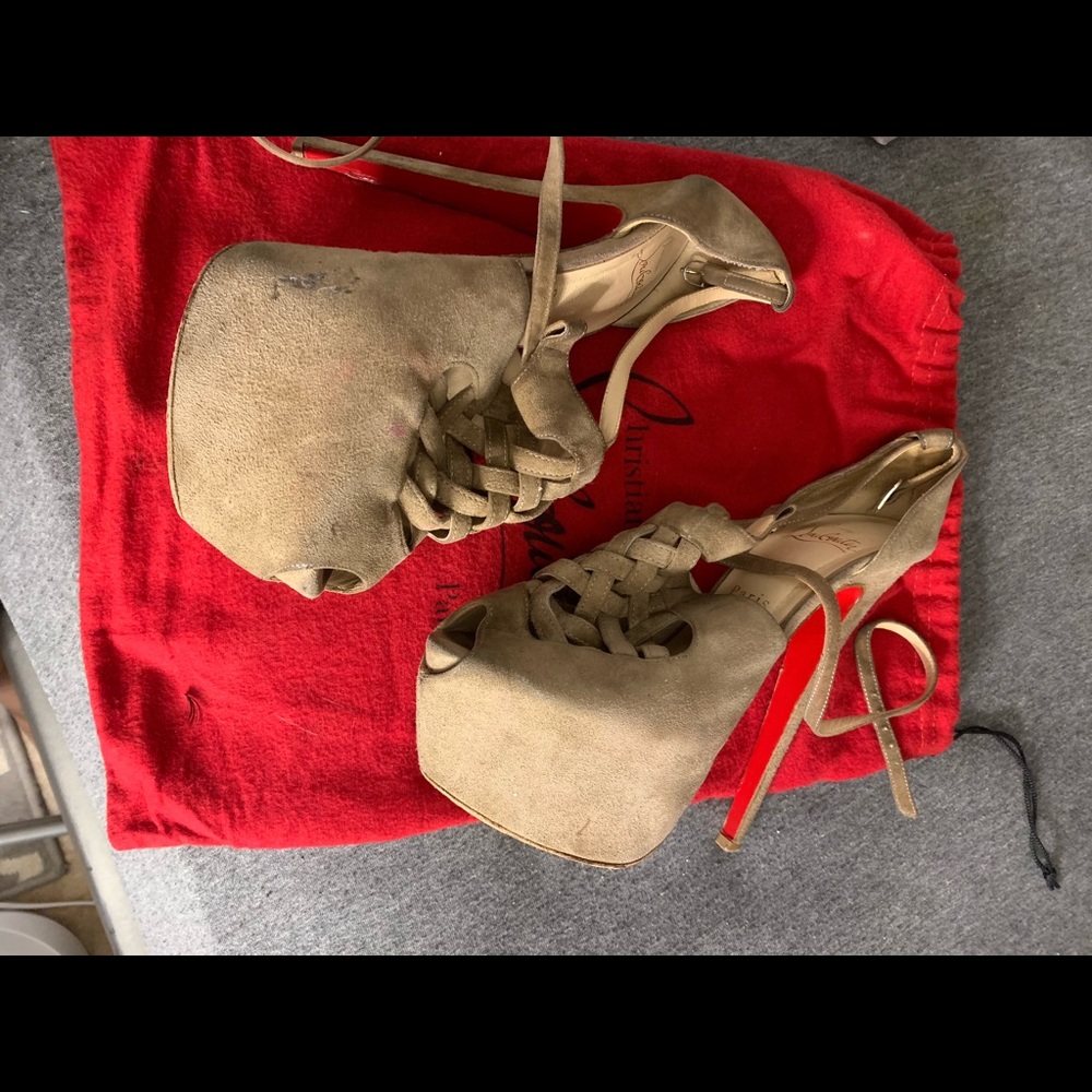 ❗️Sale ❗️Sexy AF Red Bottoms